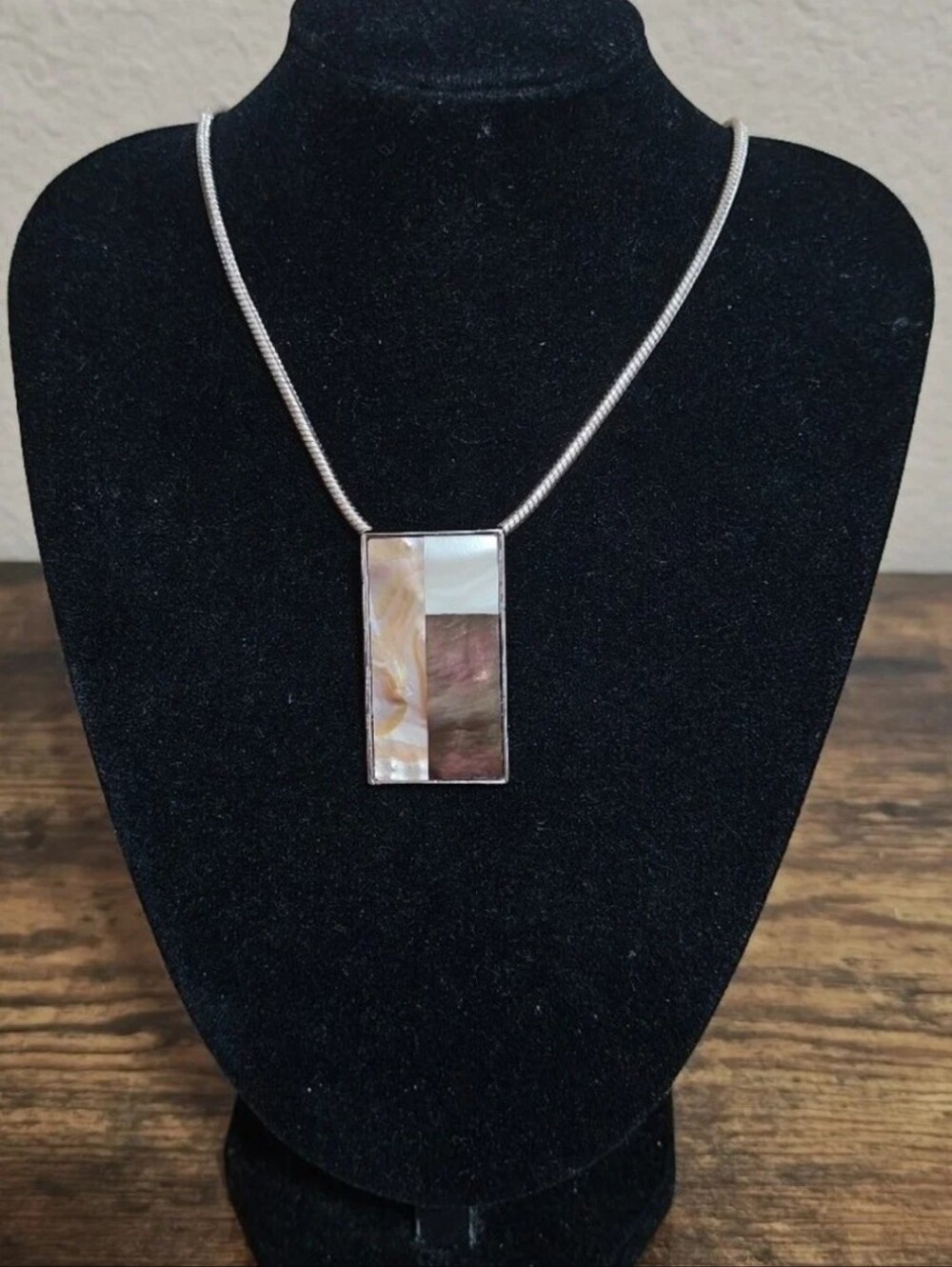 2000s Lia Sophia Mother of Pearl & Abalone Mosaic Geometric Pendant Necklace